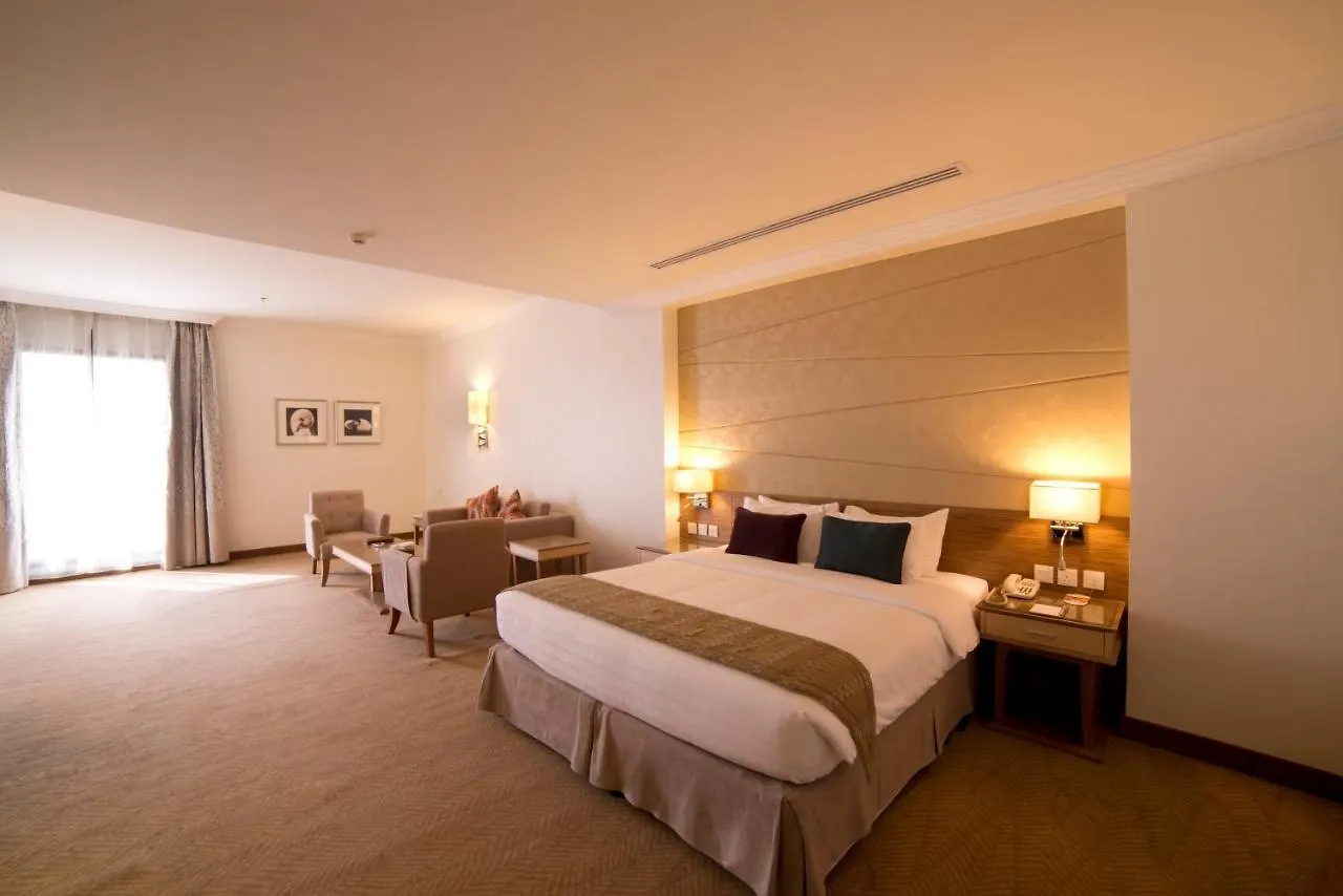 Golden Tulip Dammam Corniche Hotel